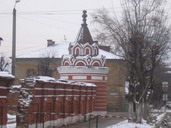 Угловая башня бывшего женского монастыря.