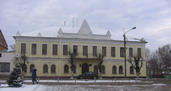 Здание ЗАГСа и библиотеки им А. Грина.